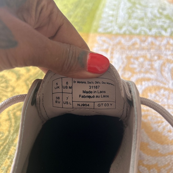 Dr Martens - Picture 3 of 3